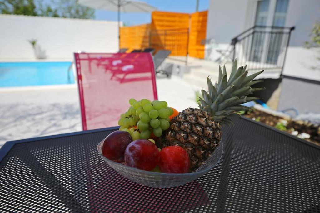 Luxury Apartment Petra With Private Pool Zadar Luaran gambar